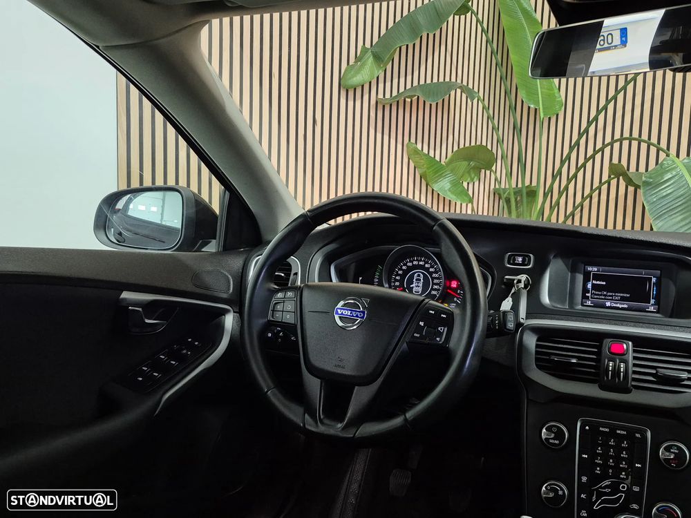 Volvo V40 1.6 D2 Eco Momentum - 14
