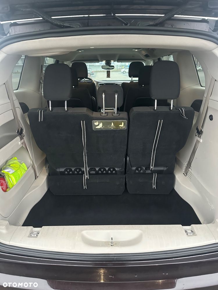 Chrysler Pacifica - 19