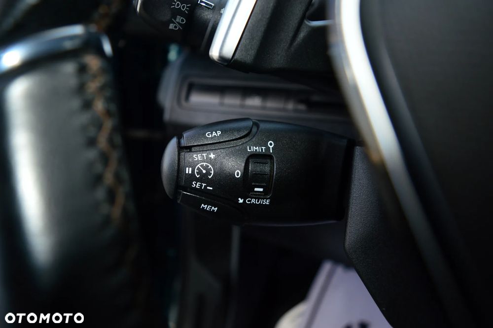 Peugeot 5008 2.0 BlueHDI GT S&S EAT8 - 35