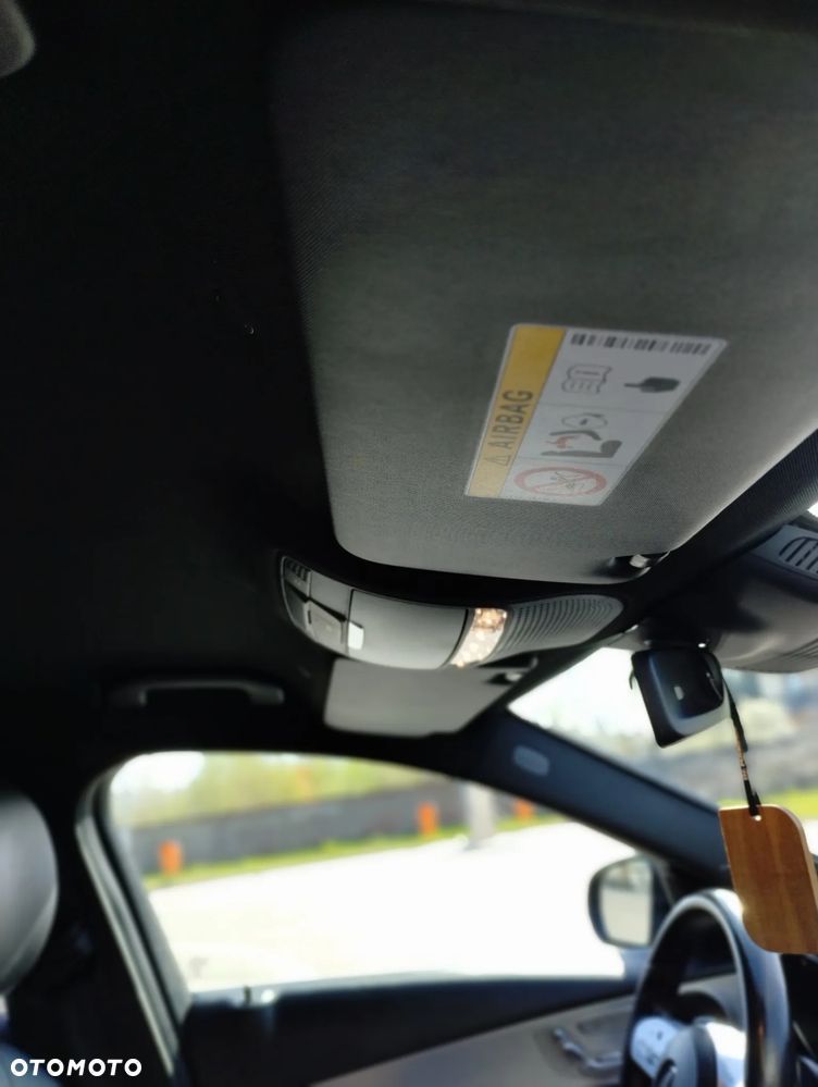 Mercedes-Benz Klasa C 220 d 9G-TRONIC - 15