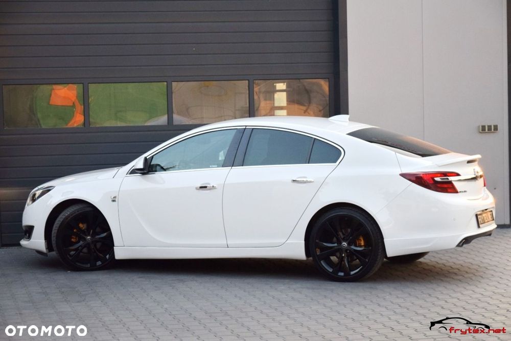 Opel Insignia - 14