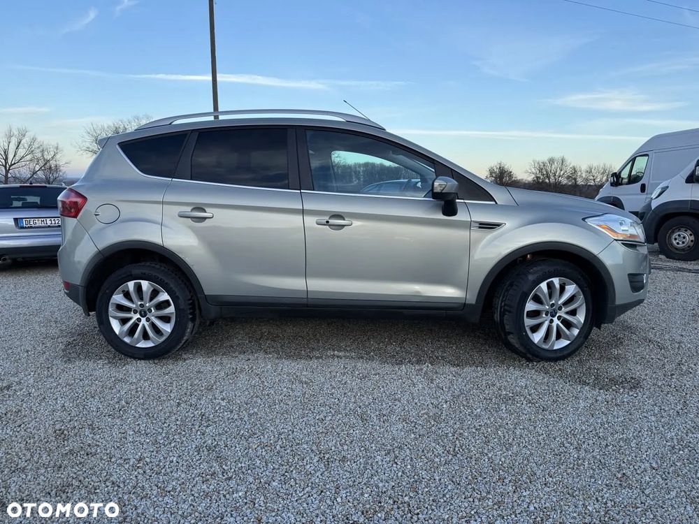 Ford Kuga 2.0 TDCi 2x4 Titanium - 3