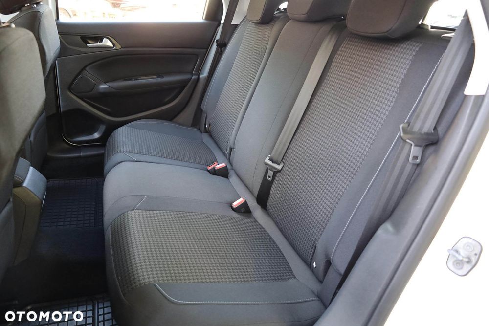 Peugeot 308 1.5 BlueHDi Active S&S EAT8 - 36