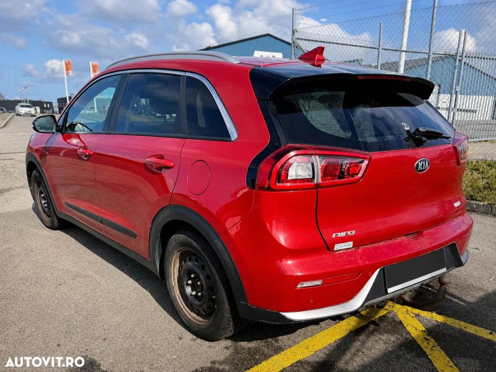 Kia Niro 1.6 GDI HEV 2WD OPF Aut. Spirit - 4
