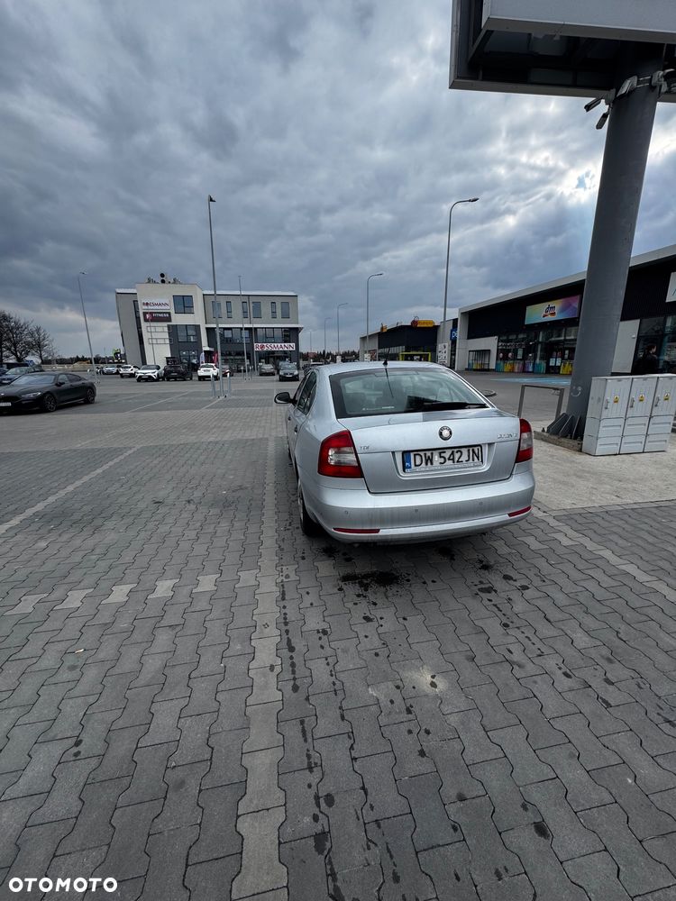 Skoda Octavia 1.9 TDI Elegance - 2