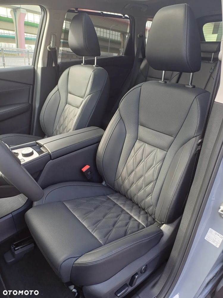 Nissan X-Trail 1.5 VC-T e-POWER Tekna e-4ORCE 7os - 15