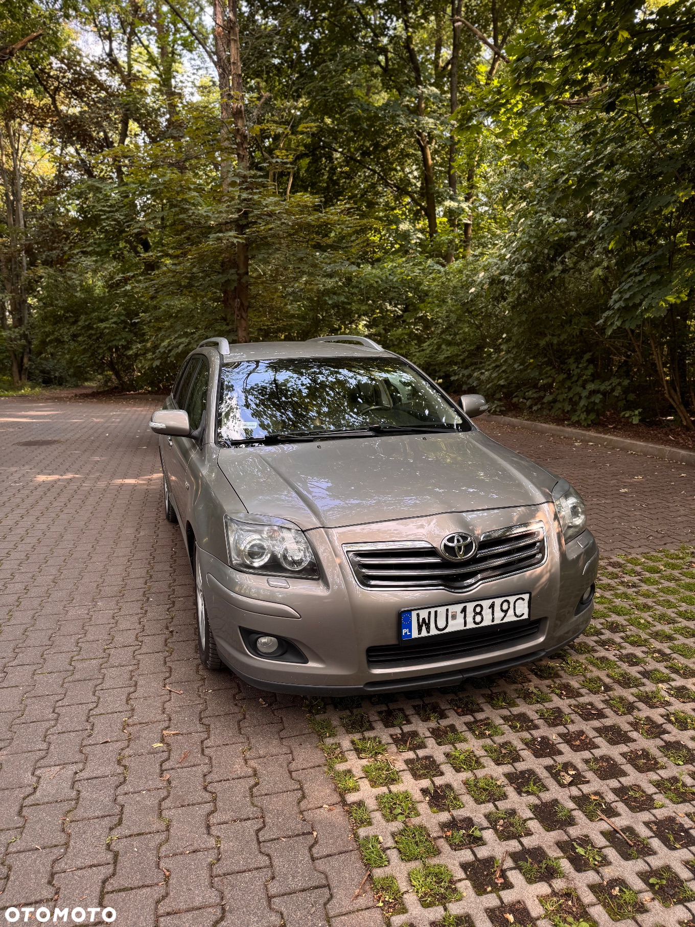 Toyota Avensis - 28