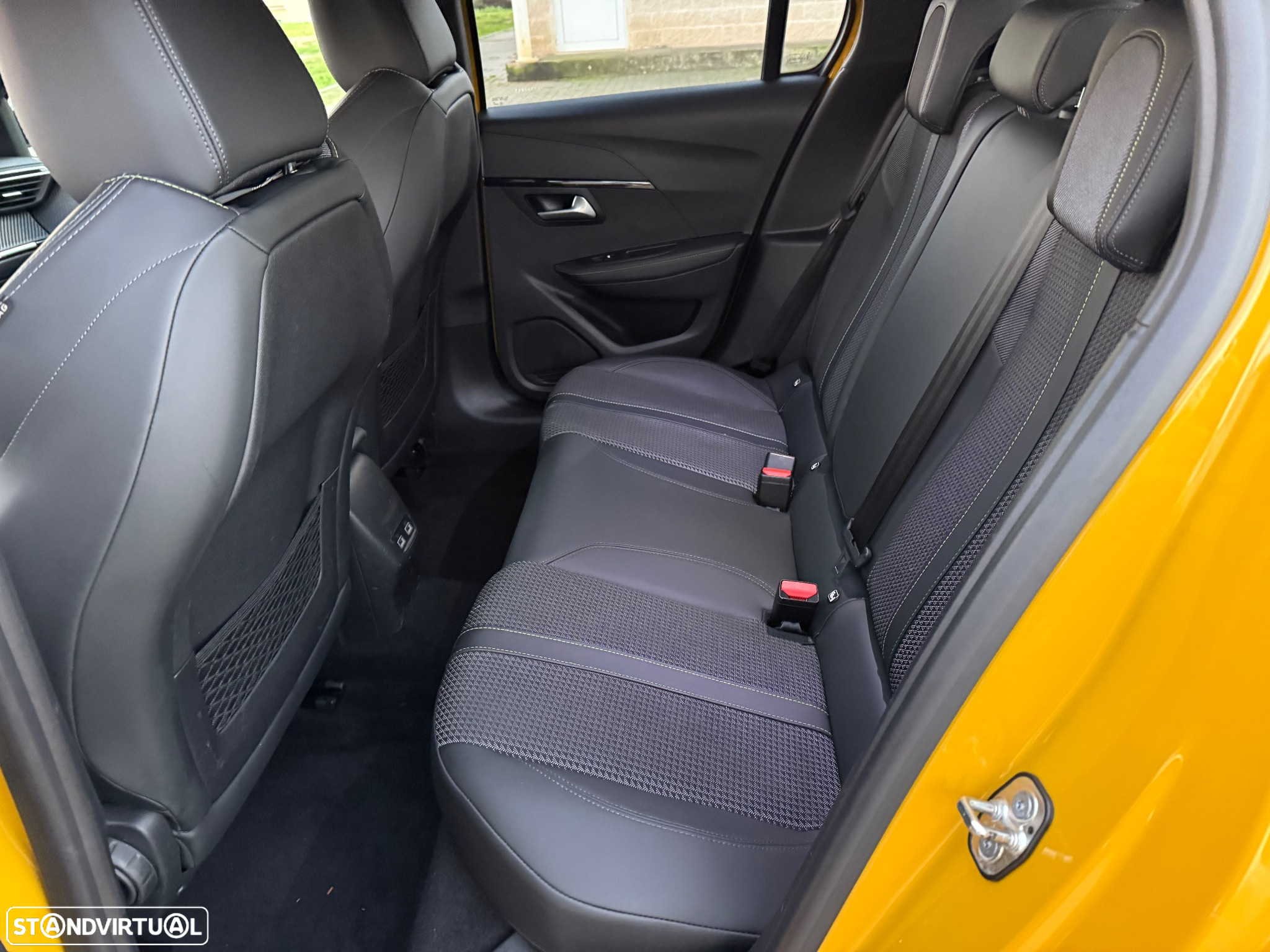 Peugeot 208 1.2 PureTech GT Line EAT8 - 17