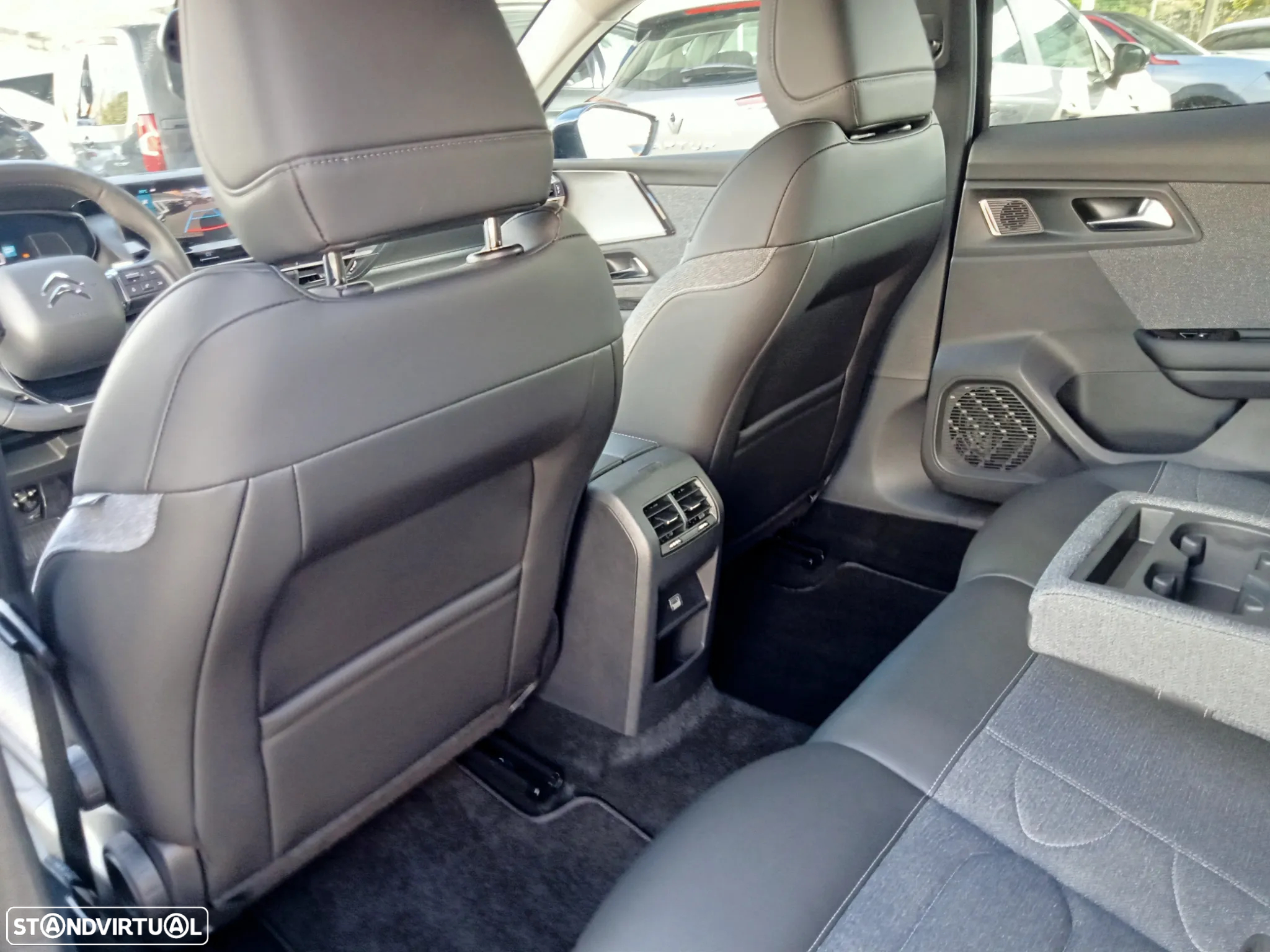 Citroën C5 X 1.2 PureTech Feel Pack EAT8 - 16