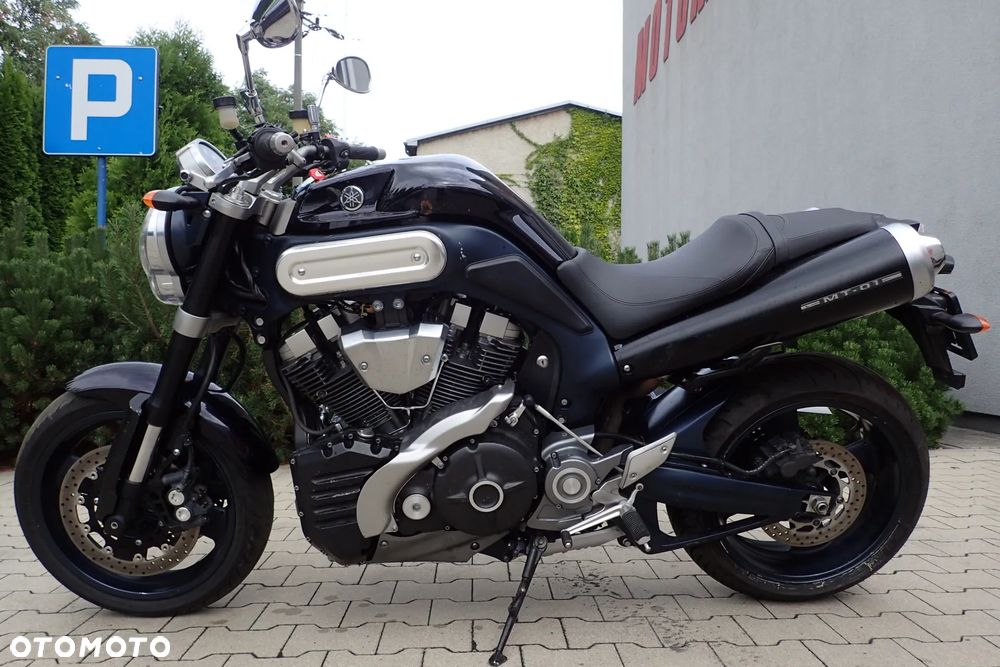 Yamaha MT - 3