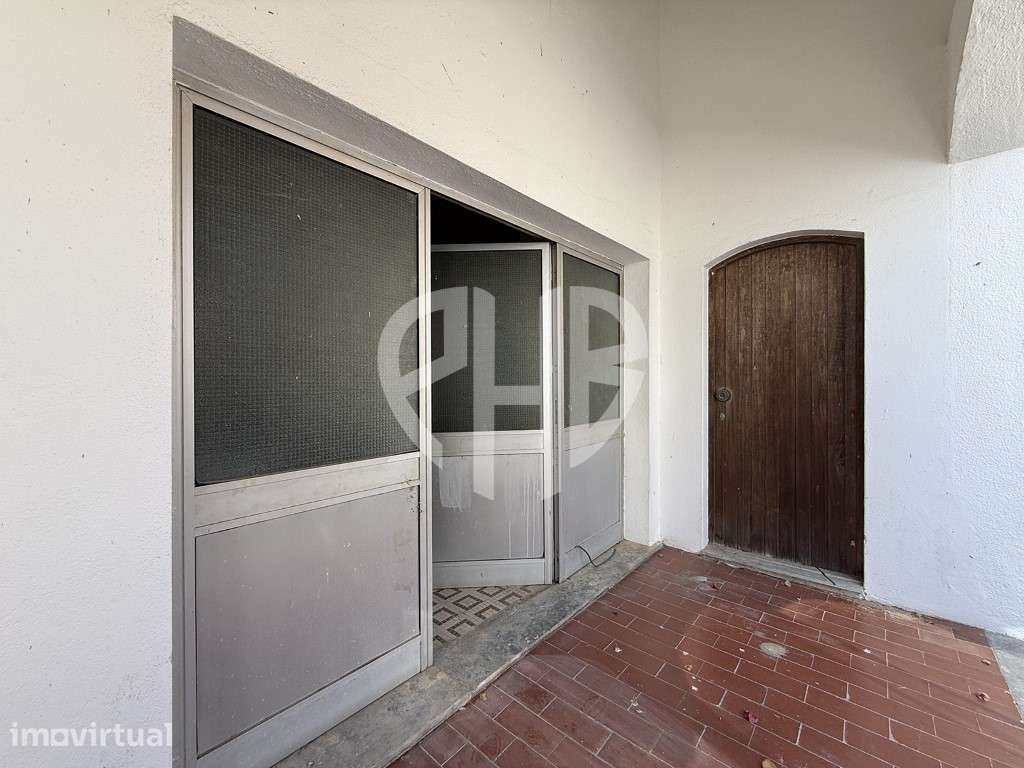 Loja / Armazém com 236 m² na Azambuja - Múltiplas Possibilidades de... - Grande imagem: 4/30
