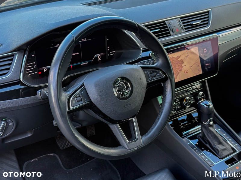 Skoda Superb 2.0 TDI 4x4 DSG L&K - 41