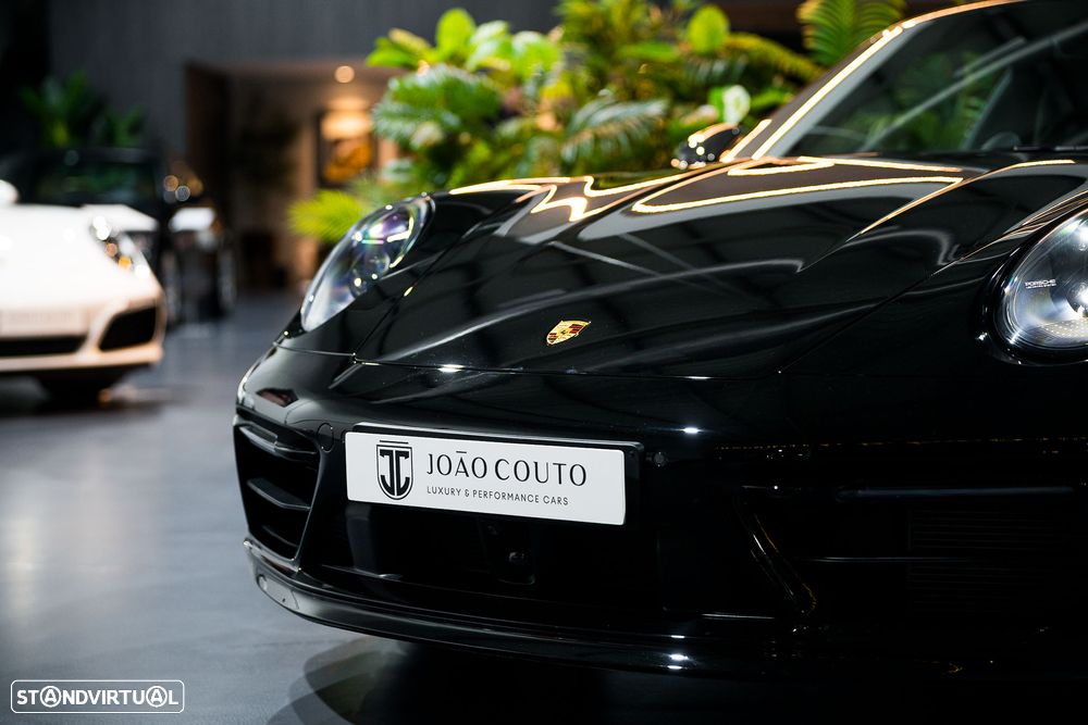 Porsche 911 (992) Targa 4 GTS PDK - 3