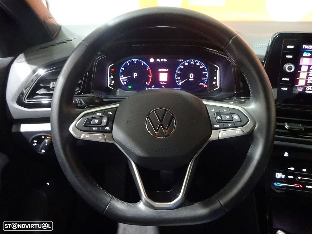 VW T-Roc 1.5 TSI Life DSG - 12