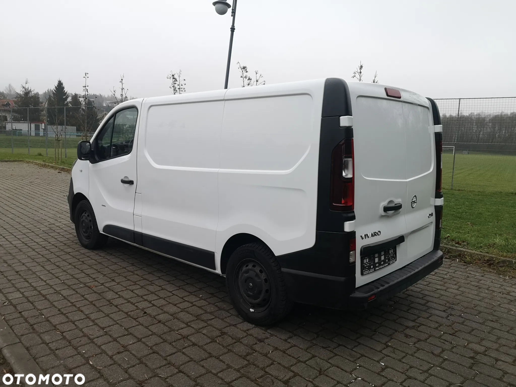 Opel VIVARO - 10