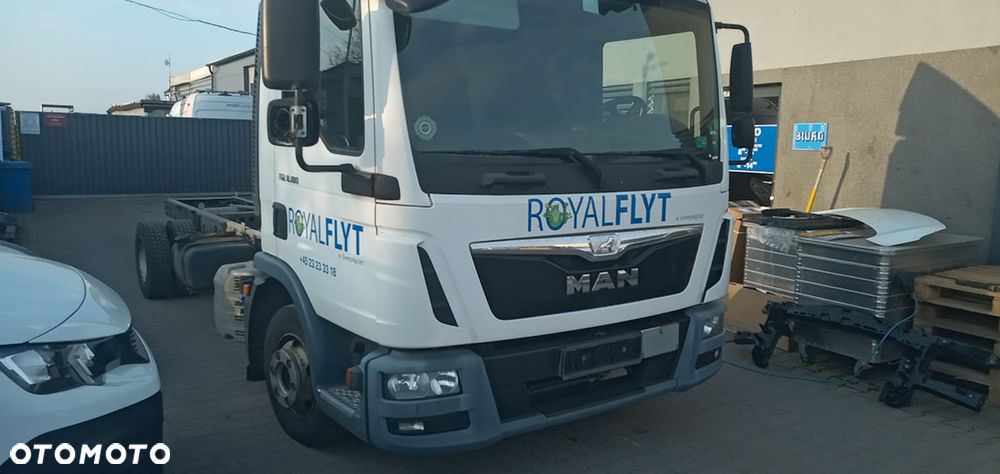 MAN MAN TGL 8,180 8600DMC EURO 6 PODUSZKA