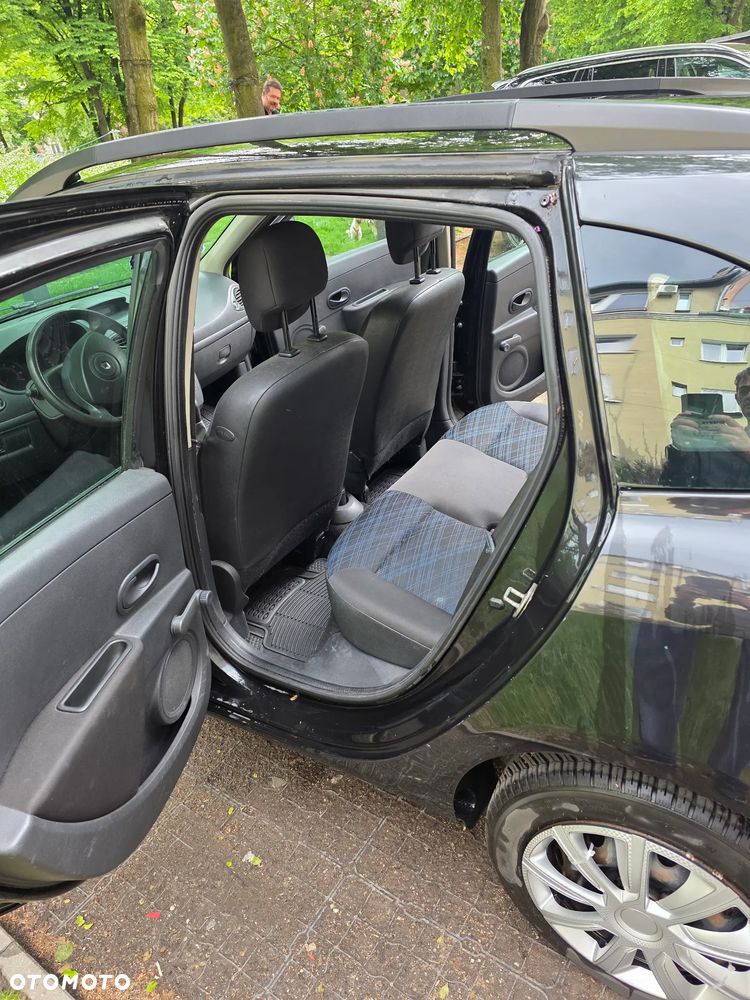Renault Clio - 5