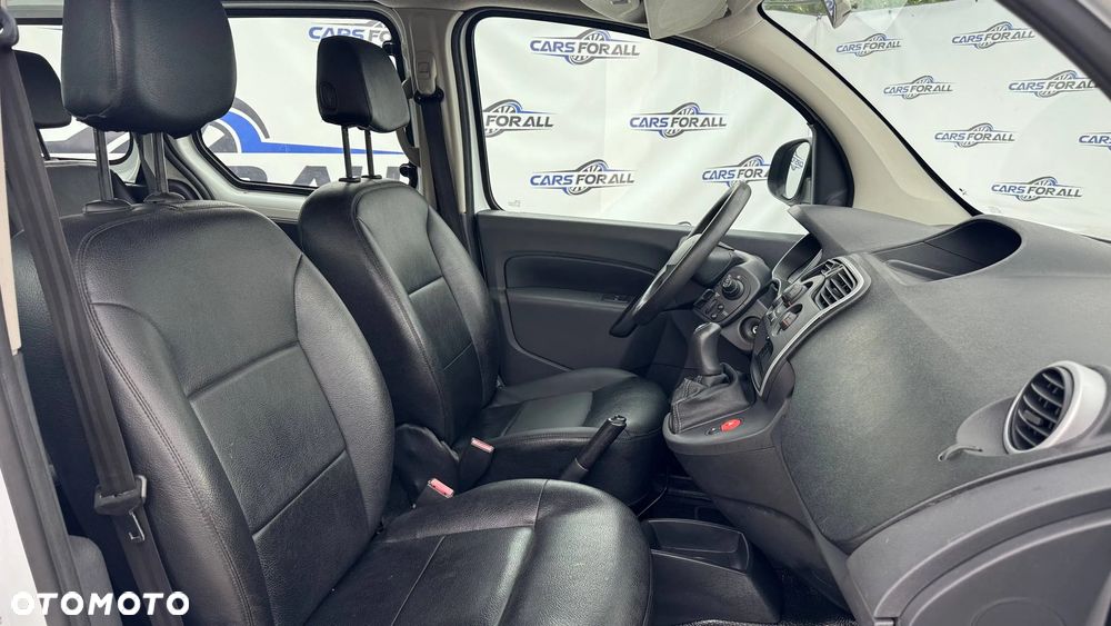 Renault Kangoo dCi 90 FAP Grand - 17
