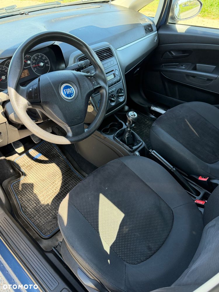 Fiat Punto - 11
