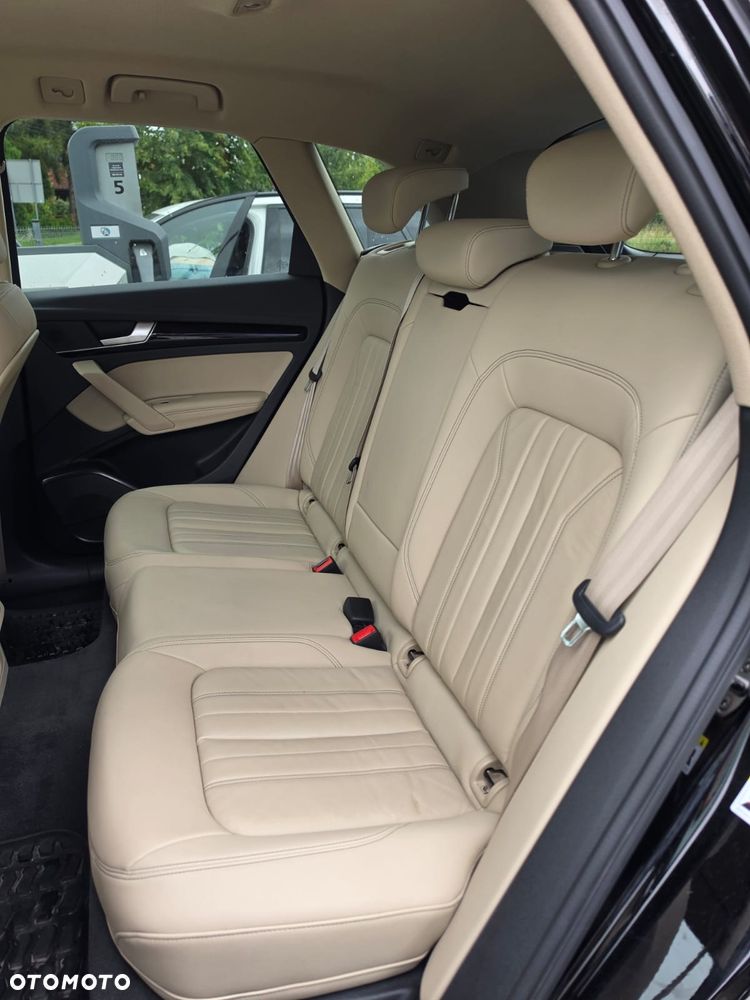 Audi Q5 35 TDI mHEV S tronic - 12