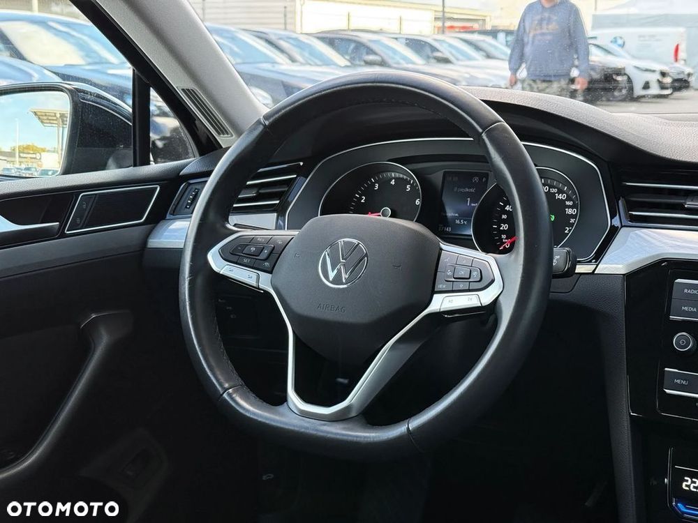 Volkswagen Passat 1.5 TSI EVO Business DSG - 8