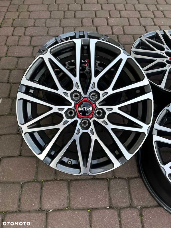 Oryginalne alufelgi Kia 5x114,3 18 CZUJNIKI Proceed Ceed Soul Optima