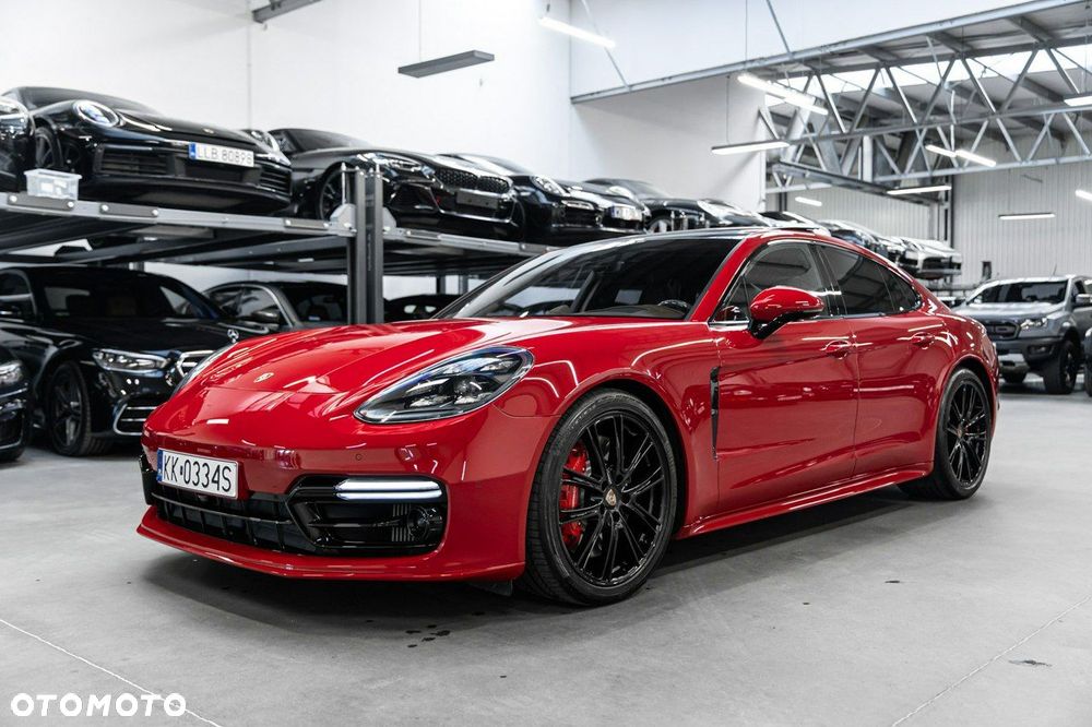 Porsche Panamera Turbo - 2