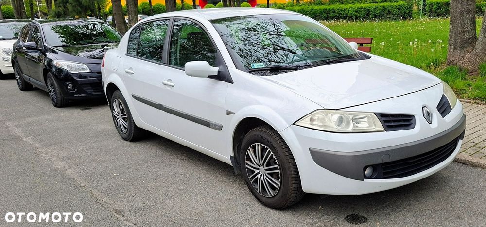 Renault Megane 1.6 Authentique - 10