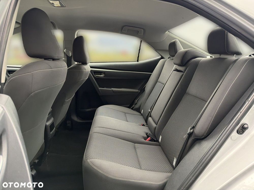 Toyota Corolla 1.6 Comfort - 24