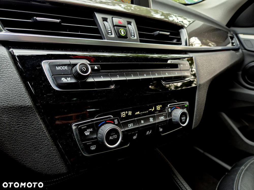 BMW X1 sDrive18d xLine - 15