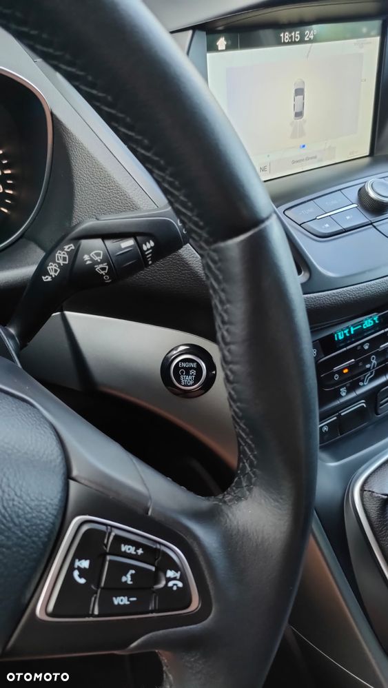 Ford Kuga - 13