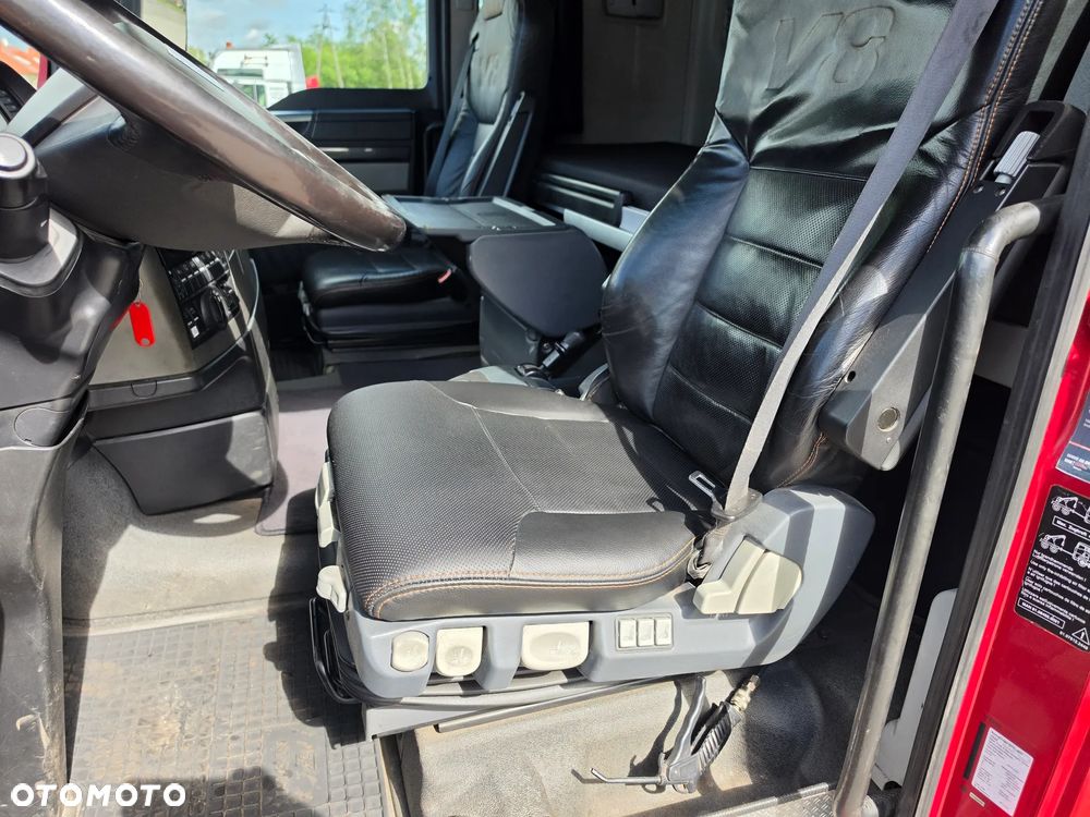 MAN TGX 41.680xxl v8 - 16