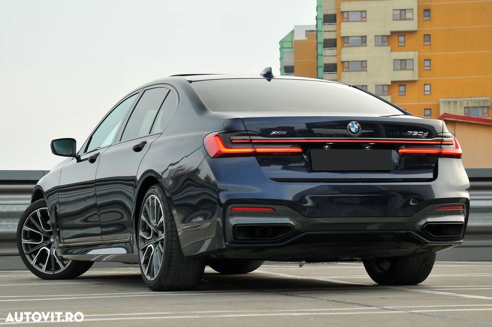 BMW Seria 7 730d xDrive MHEV - 11