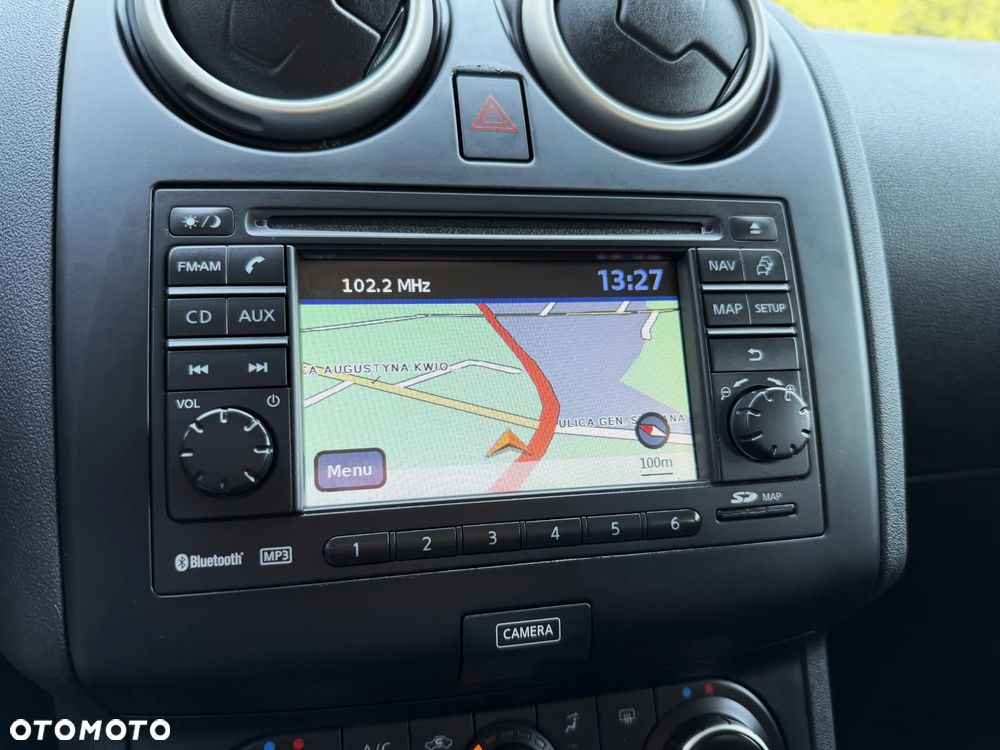 Nissan Qashqai 2.0 4 x 4 360 - 28