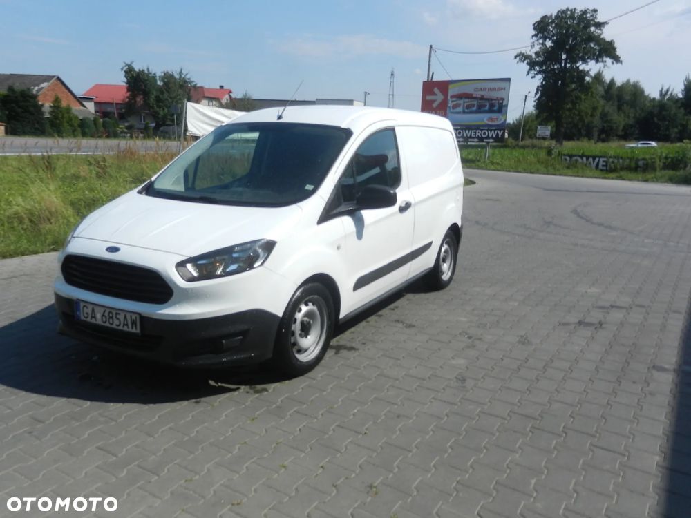 Ford Courier - 1