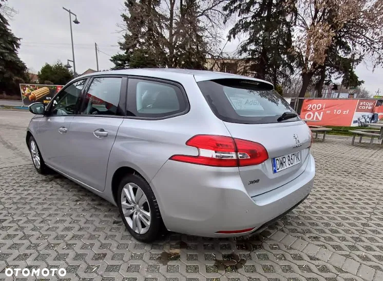 Peugeot 308 - 5
