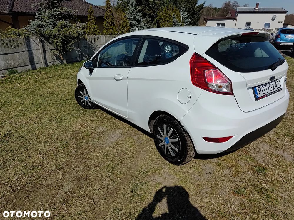 Ford Fiesta 1.25 Ambiente EU5 - 8