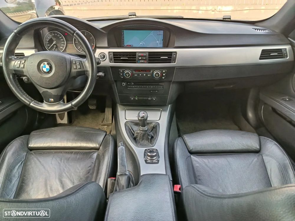 BMW 320 d Coupe - 12