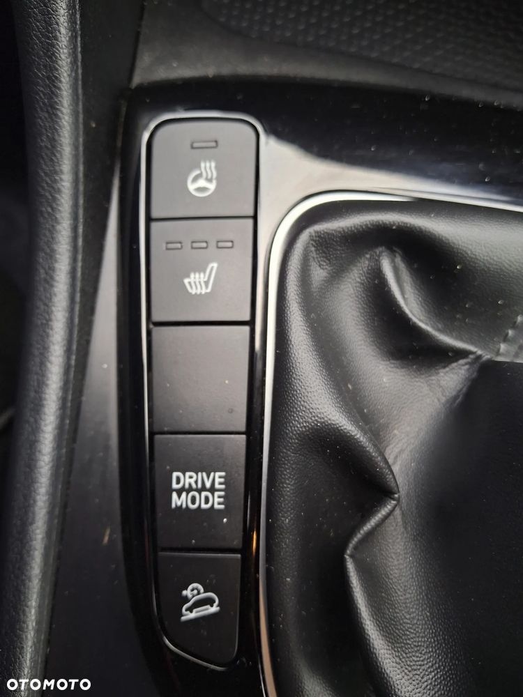 Hyundai Tucson 1.6 CRDi 2WD Select - 27