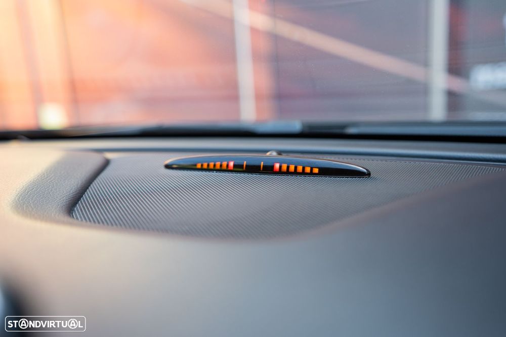 Mercedes-Benz A 180 d AMG Line - 13