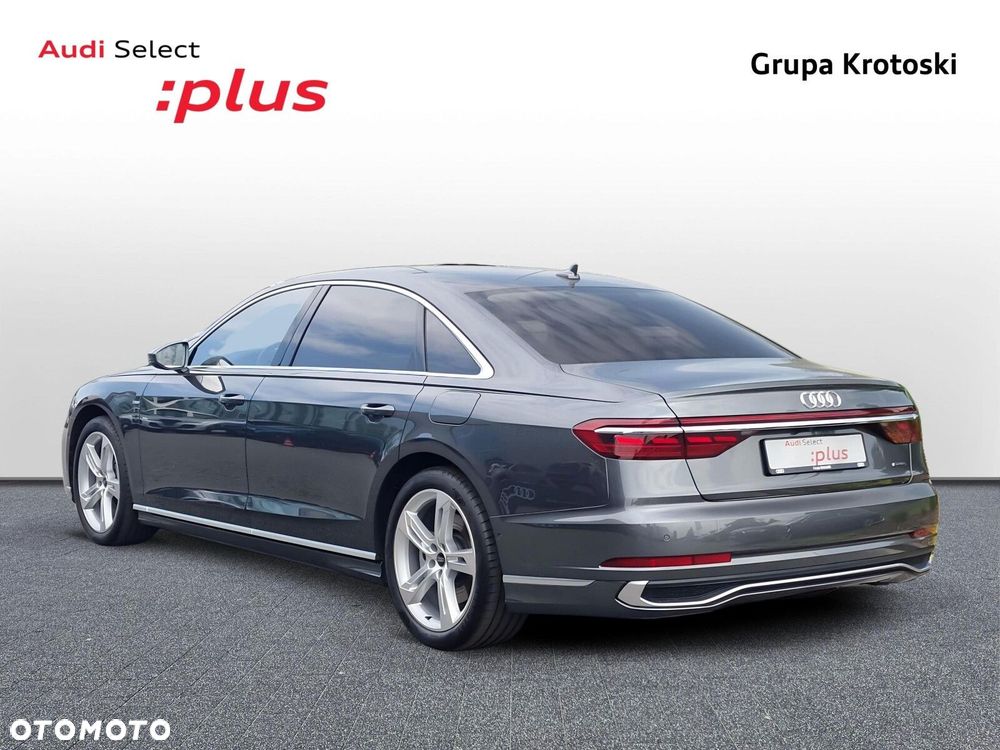 Audi A8 - 5