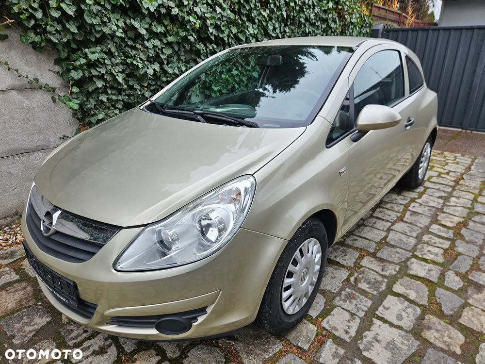 Opel Corsa - 1