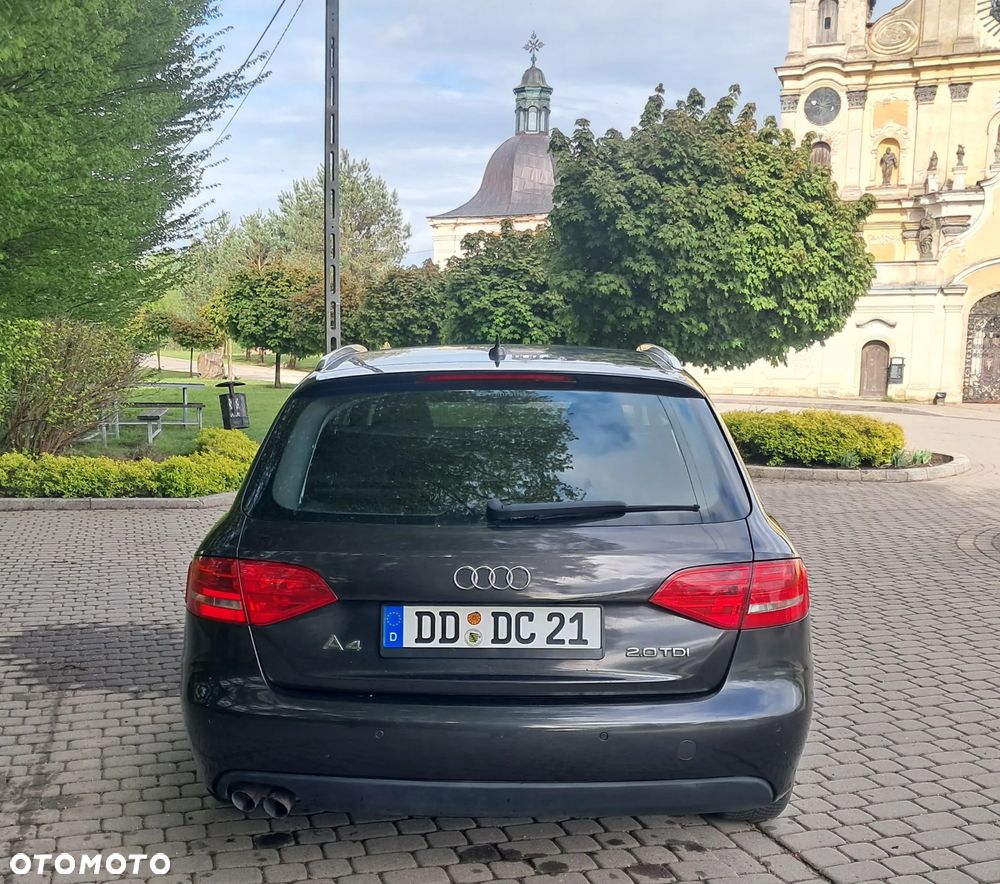 Audi A4 Avant 2.0 TDI DPF Ambition - 7