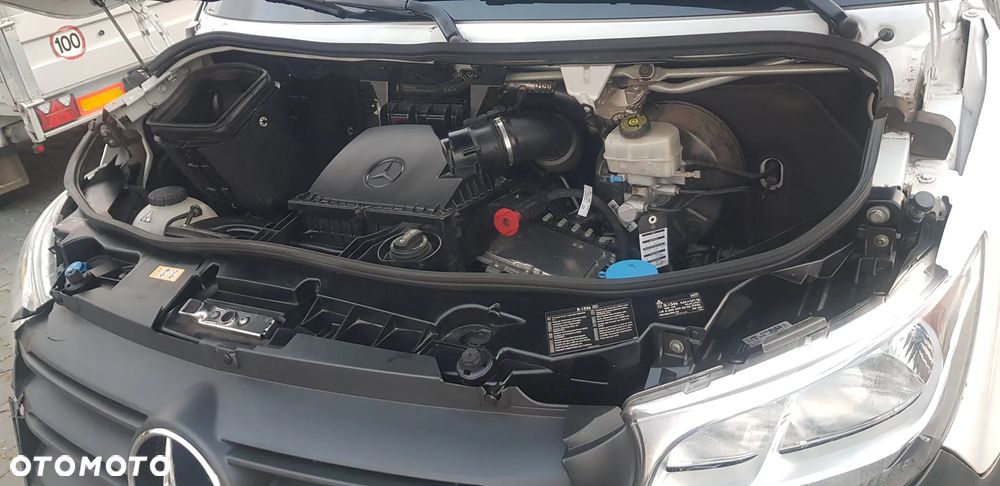 Mercedes-Benz Sprinter - 29