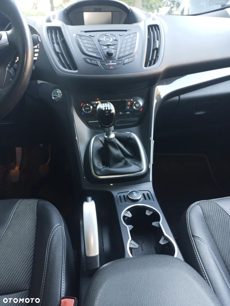 Ford Kuga - 7
