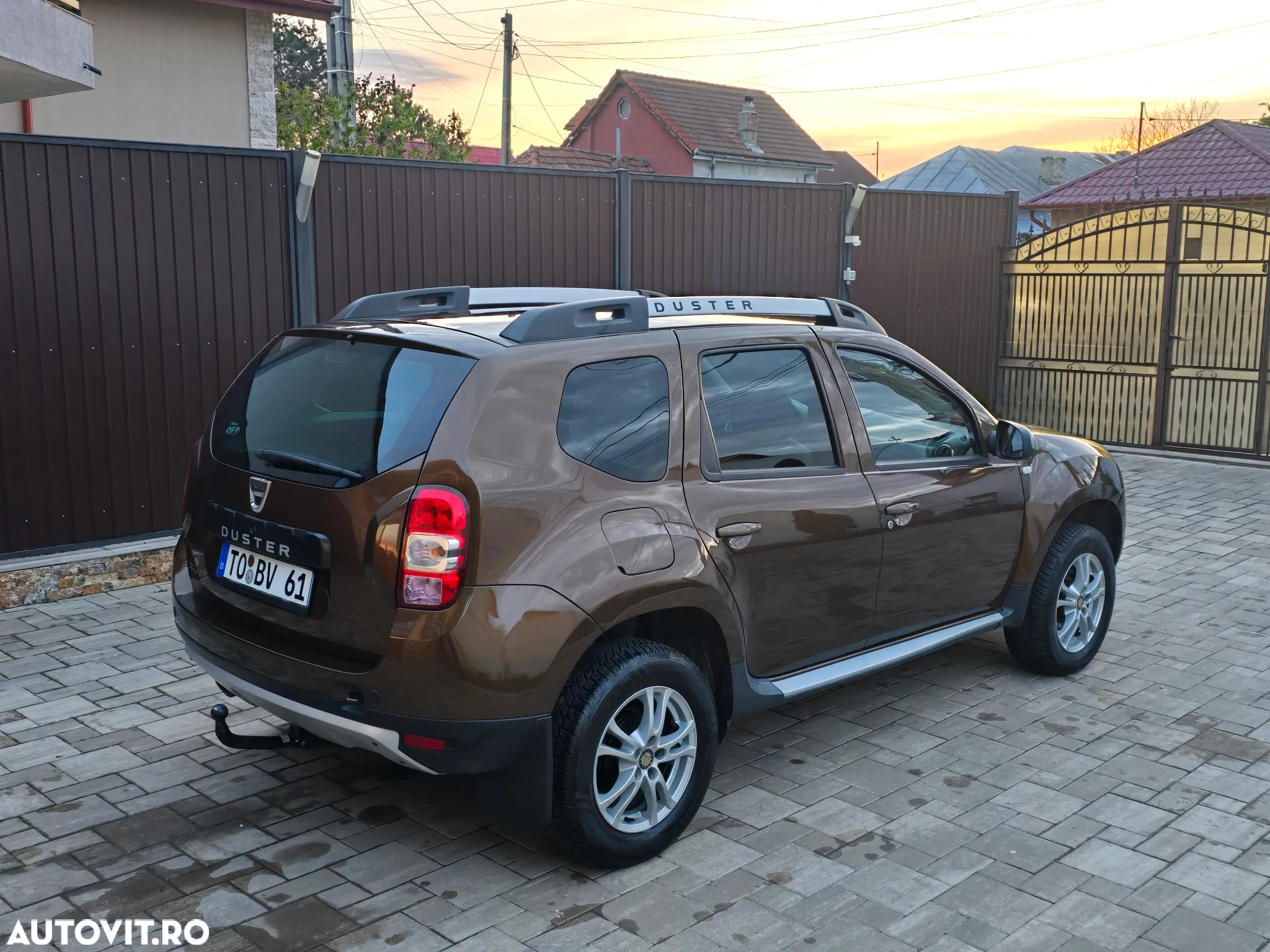 Dacia Duster 1.5 dCi 4x2 Laureate - 3