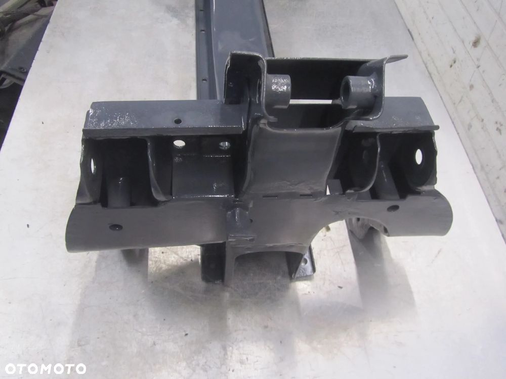 Zderzak Przód Sanki-Trawers Iveco Daily 2014r- - 2