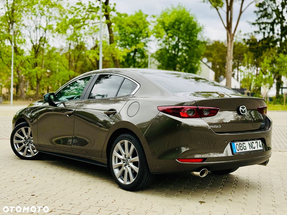 Mazda 3 2.0 mHEV Kanjo - 32