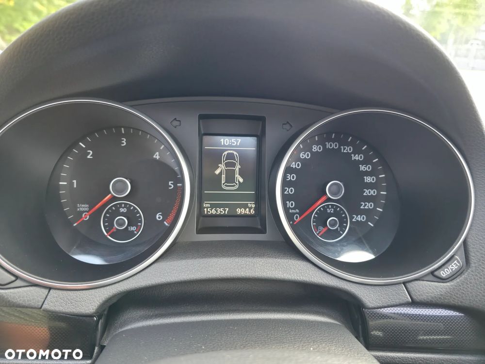 Volkswagen Golf VI 1.6 TDI Comfortline - 13