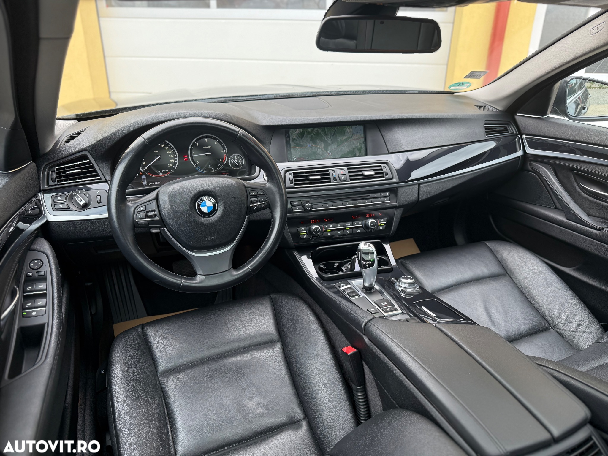 BMW Seria 5 525d Touring Aut. - 12